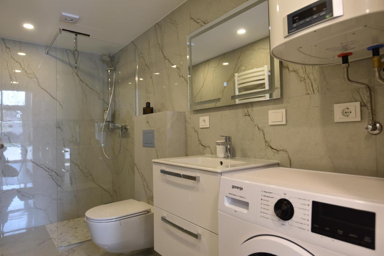 Moulin Apartamentai بالانغا المظهر الخارجي الصورة